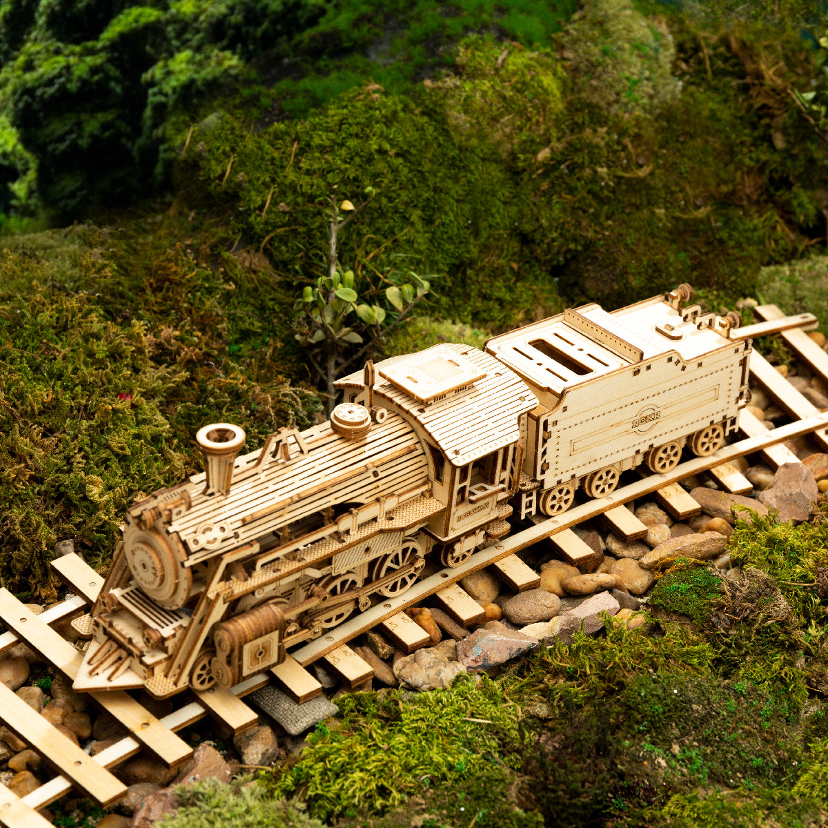 DIY Movable 3D Prime Steam Wooden Train